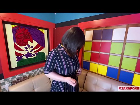 ❤️ Drăguță japoneză cu sâni mari se masturbează cu jucării sexuale și are un orgasm. Ea vorbește într-un interviu despre experiența ei de futut. Țâțe uriașe și păsărica păroasă gemând tare. Osakaporn at ro.libporno.ru ☑
